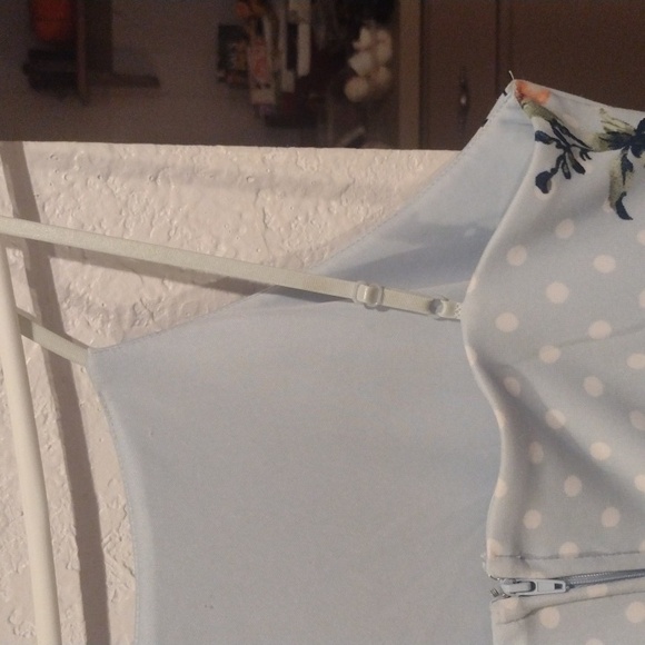 City Studios blue/gray polka dotted flower dress size 9 - Picture 7 of 10